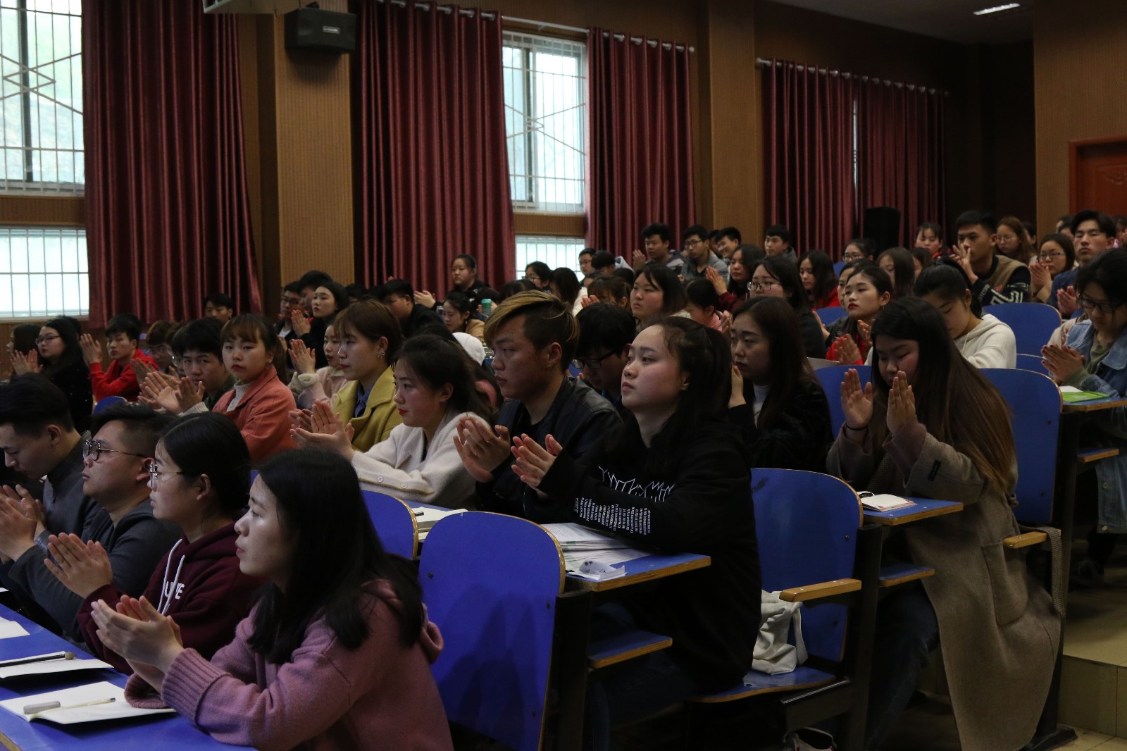 新学期员工党员、干部工作安排部署会召开